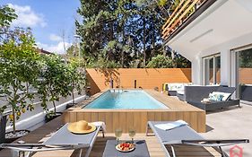Appartamento In Villa Con Piscina Privata