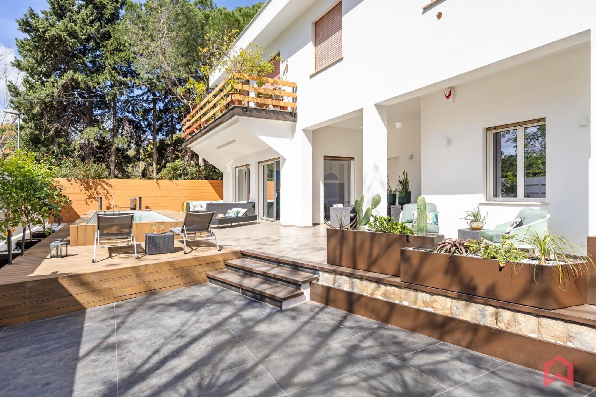 Appartamento In Villa Con Piscina Privata Palermo Exterior photo